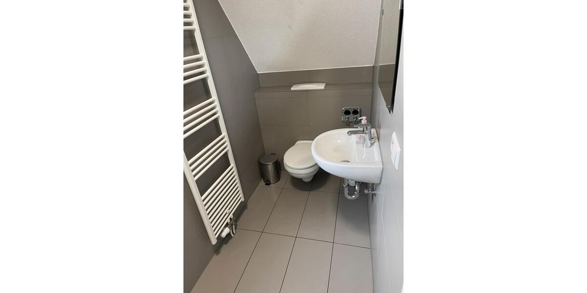 Mehrfamilienhaus, Wohnhaus Böblingen - 7 Zimmer, 155 m&sup2;, 650.000&euro; | Angebot:25256799