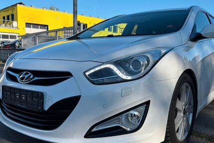 Hyundai i40 191.000 km 6.950 &euro; Ludwigsburg 71642