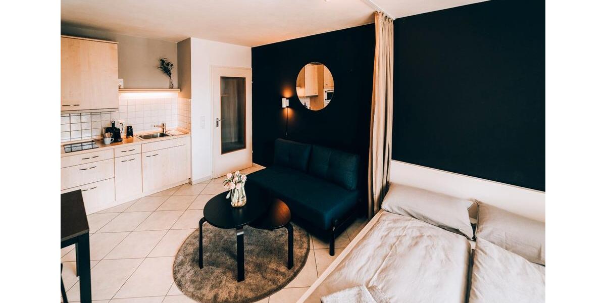 Etagenwohnung Stuttgart Luginsland - 1.5 Zimmer, 30 m&sup2;, 1.100&euro; | Angebot:26312702