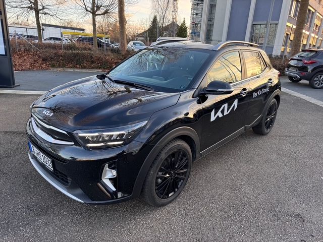 Kia Stonic 8.000 km 21.900 &euro; Ludwigsburg 71636