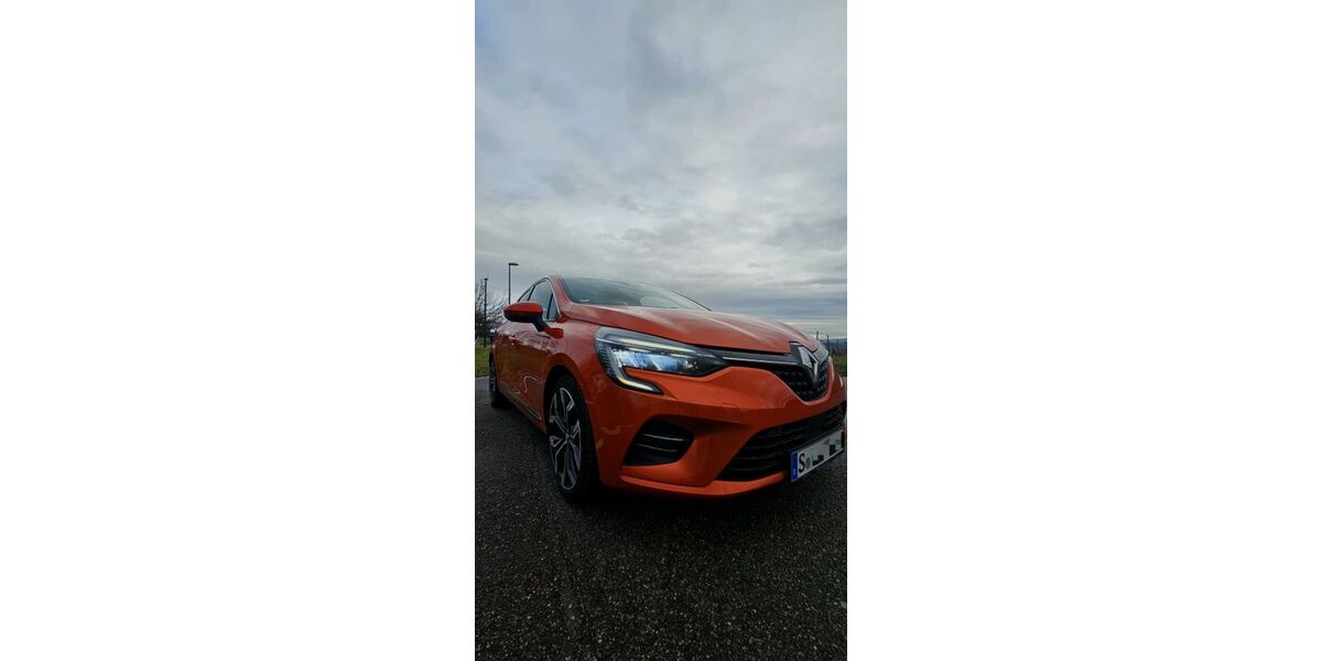 Renault Clio 74.000 km 11.100 &euro; Stuttgart 70435