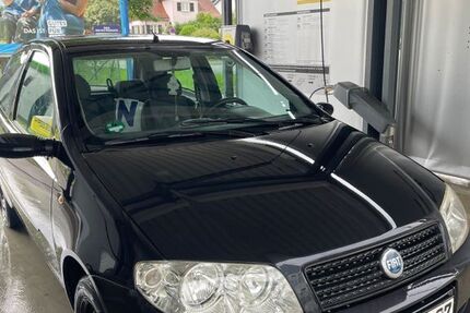 Fiat Punto 198.000 km 950 &euro; Stuttgart 70378