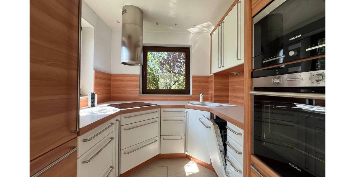 Einfamilienhaus Schwieberdingen - 8 Zimmer, 202 m&sup2;, 950.000&euro; | Angebot:25706113