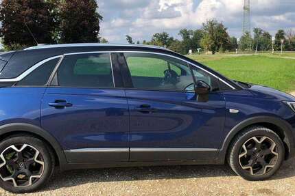 Opel Crossland 97.370 km 12.800 &euro; Esslingen am Neckar, Stadt 73730