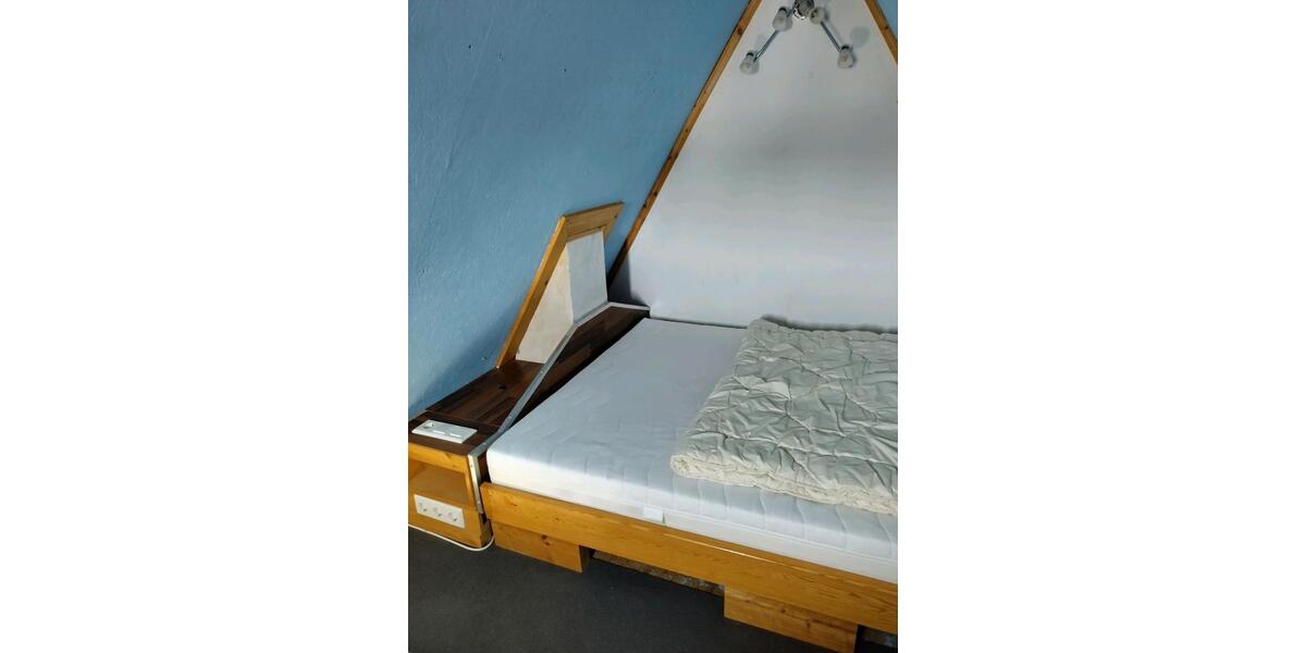 Dachgeschoßwohnung Ammerbuch - 1 Zimmer, 20 m&sup2;, 420&euro; | Angebot:24664179