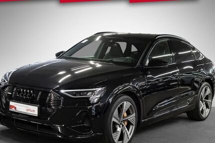 Audi e-tron 32.649 km 44.740 &euro; Stuttgart 70469