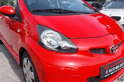 Toyota Aygo (X) 146.976 km 1.999 &euro; Fellbach 70736