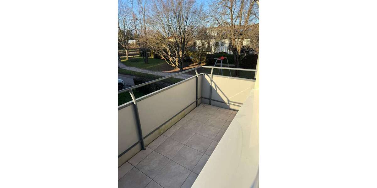 Etagenwohnung Stuttgart Neuwirtshaus - 2 Zimmer, 62 m&sup2;, 990&euro; | Angebot:26767117