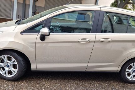 Ford B-Max 126.000 km 5.500 &euro; Gemmrigheim 74376