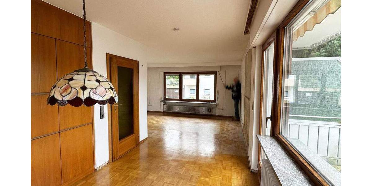 Mehrfamilienhaus, Wohnhaus Stuttgart Kaltental - 8 Zimmer, 180 m&sup2;, 649.000&euro; | Angebot:23981322