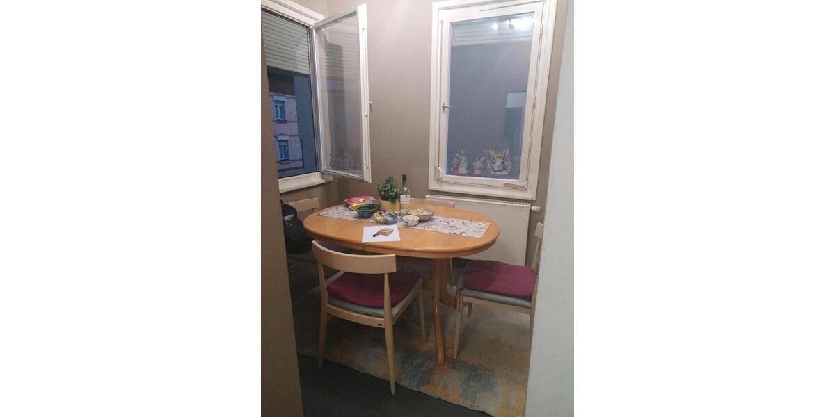 Etagenwohnung Stuttgart Zuffenhausen - 3.5 Zimmer, 85 m&sup2;, 1.200&euro; | Angebot:26611907