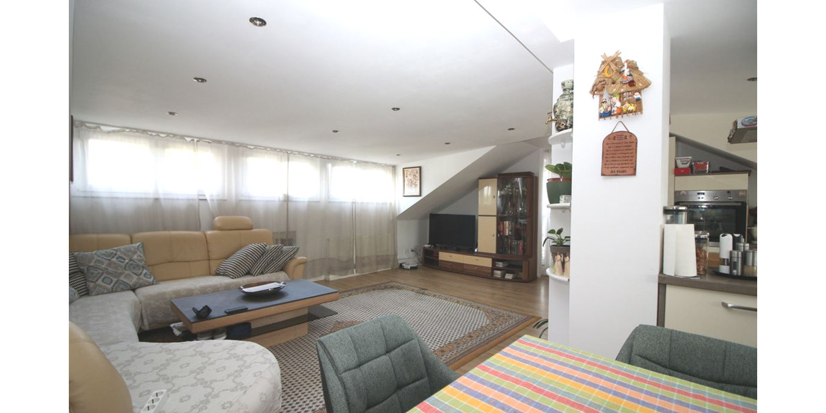 Etagenwohnung Stuttgart Dürrlewang - 4 Zimmer, 86 m&sup2;, 480.000&euro; | Angebot:25740383