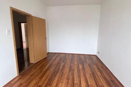 Wohnung Stuttgart Zuffenhausen - 3 Zimmer, 80 m&sup2;, 1.170&euro; | Angebot:25446940