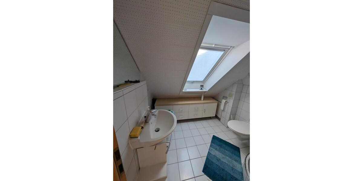 Wohnen über den Weinbergen – Stilvolle 3,5-Zimmer-Maisonette 3.5 zimmer