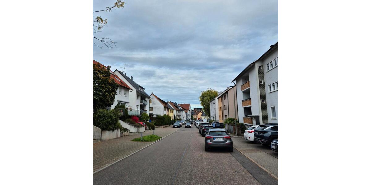 Dachgeschoßwohnung Stuttgart Hedelfingen - 3 Zimmer, 20 m&sup2;, 400&euro; | Angebot:25415713