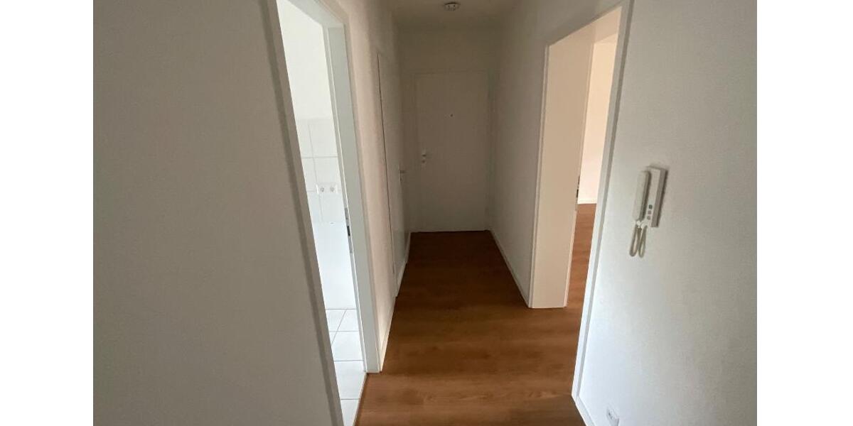 Erdgeschoßwohnung Esslingen am Neckar Brühl - 4 Zimmer, 74 m&sup2;, 835&euro; | Angebot:26193579
