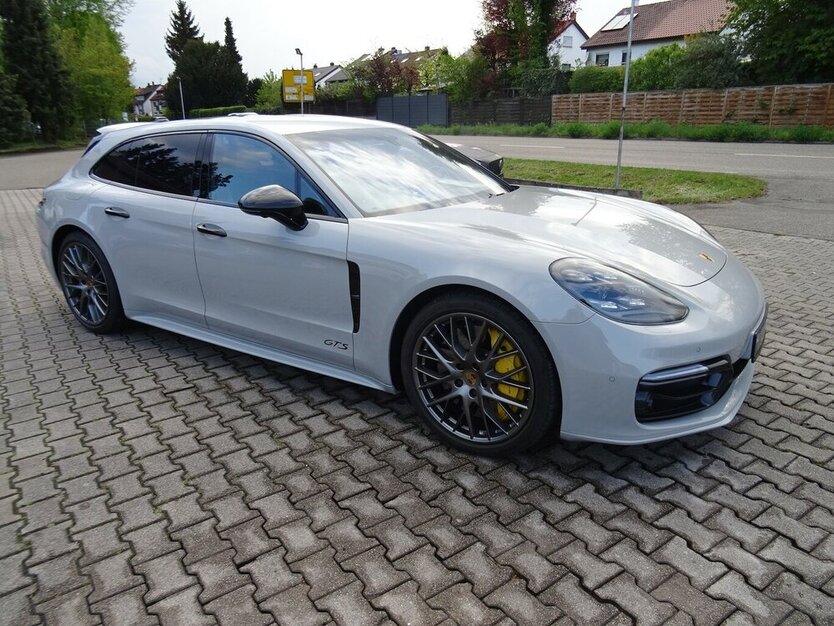 Porsche Panamera GTS Sport Turismo*Keramik,21´´Alu,Standh 148.000 km 65.850 € Schorndorf 73614