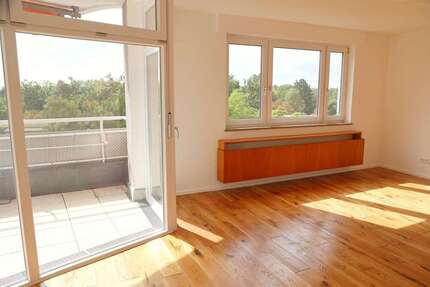 Wohnung zum Mieten in Böblingen 1.590 € 135 m²