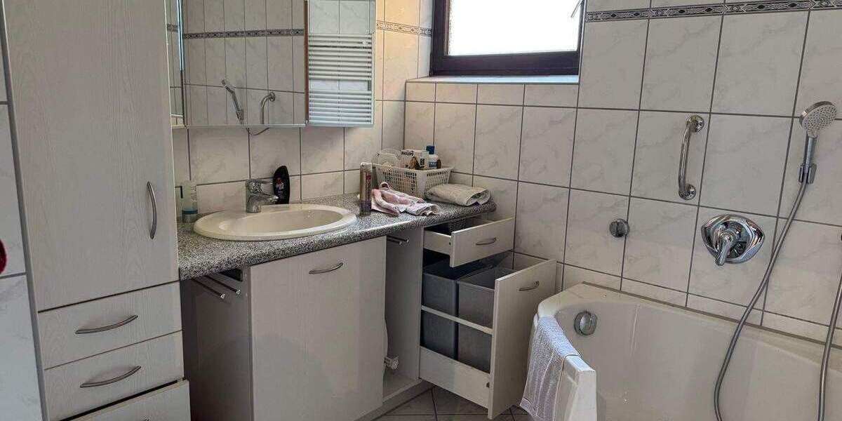 Etagenwohnung Waiblingen Beinstein - 3 Zimmer, 85 m&sup2;, 269.000&euro; | Angebot:25360651