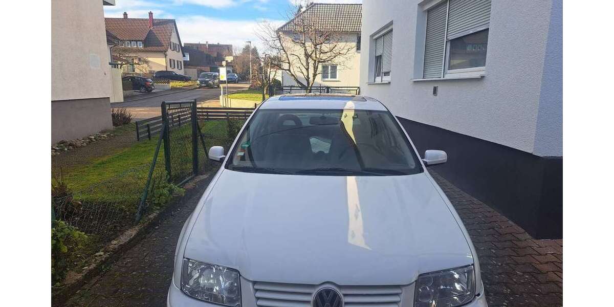 VW Bora 133.000 km 3.000 &euro; Böblingen 71034