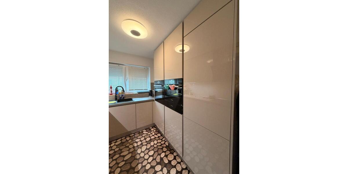 Reihenhaus Stuttgart Hedelfingen - 7 Zimmer, 125 m&sup2;, 750.000&euro; | Angebot:26187006