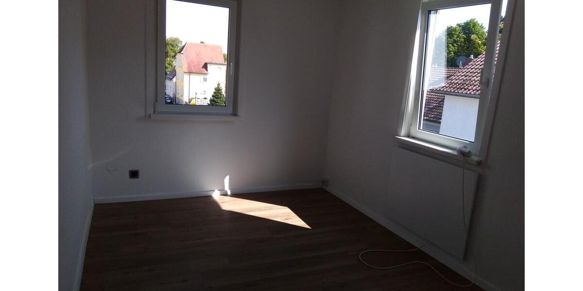 Etagenwohnung Stuttgart Neuwirtshaus - 2 Zimmer, 34 m&sup2;, 119.000&euro; | Angebot:26790548