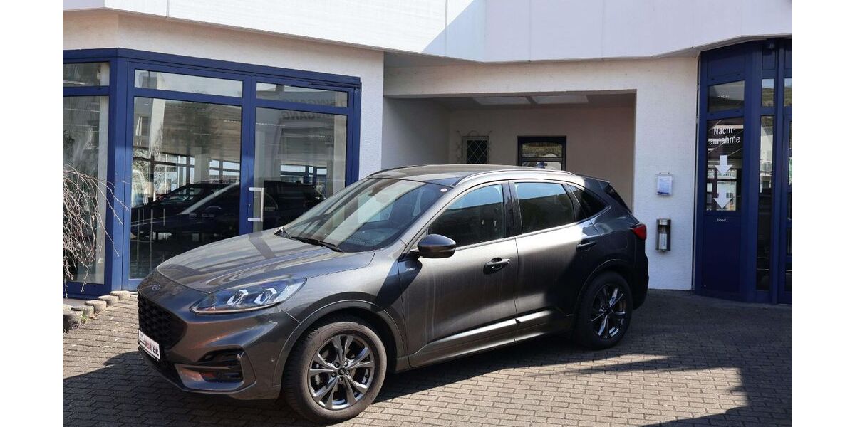 Ford Kuga 13.550 km 26.880 € Besigheim 74354