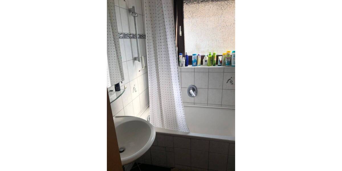 Etagenwohnung Stuttgart Zuffenhausen - 3 Zimmer, 92 m&sup2;, 299.000&euro; | Angebot:26875685