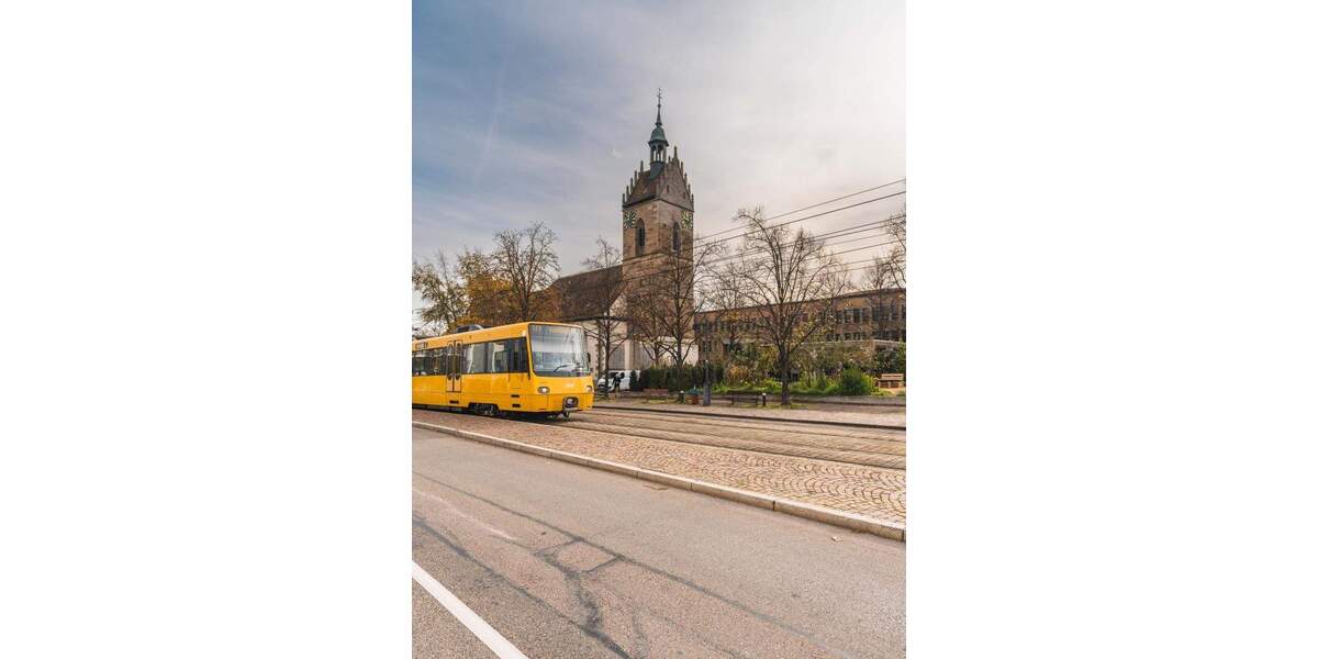 PROVISIONSFREI Grosszügige exklusive Wohnung, mit 2 Garagen in Zentrumsnähe Fellbach Rathaus 5 zimmer