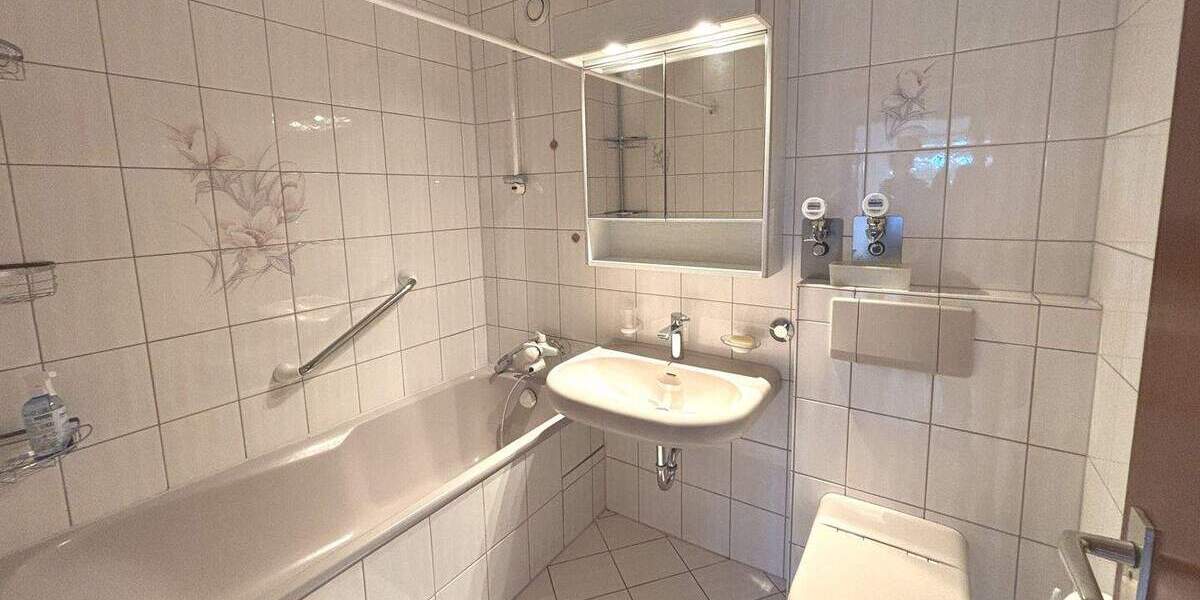 Etagenwohnung Stuttgart Freiberg - 2 Zimmer, 60 m&sup2;, 225.000&euro; | Angebot:24482286