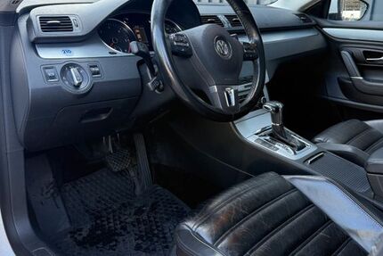 VW CC 181.828 km 8.900 &euro; Ottmarsheim 74354