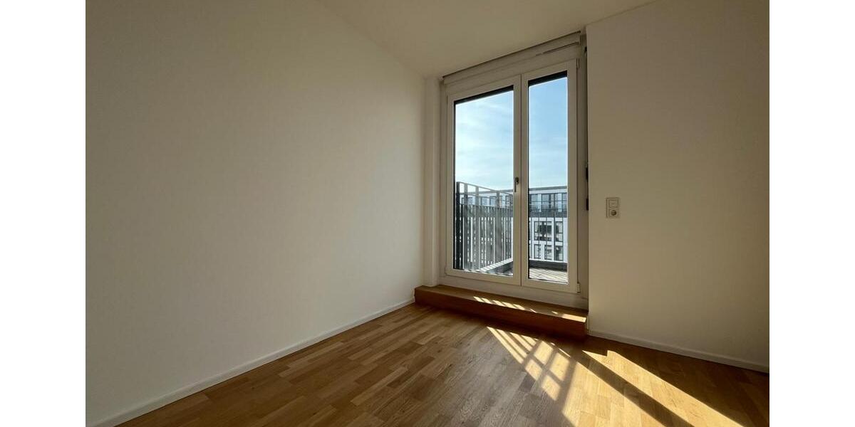 Etagenwohnung Stuttgart - 4 Zimmer, 135 m&sup2;, 1.973&euro; | Angebot:26068595