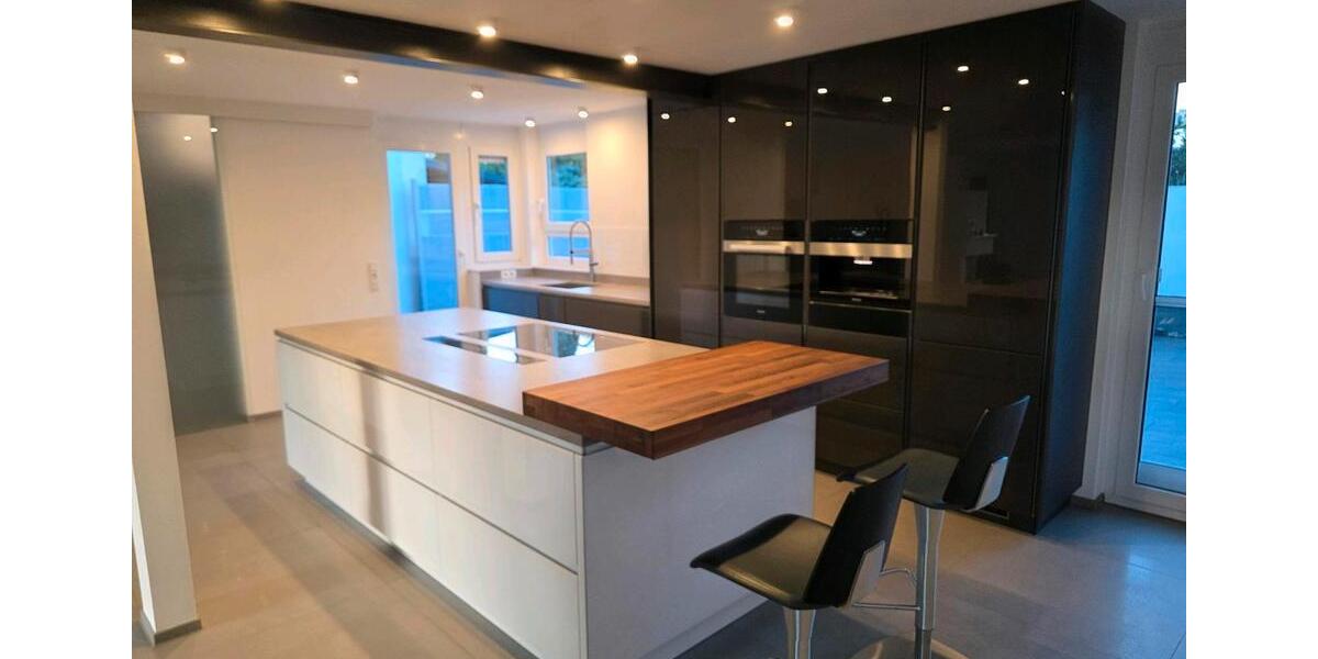 Doppelhaushälfte Weinstadt - 8 Zimmer, 220 m&sup2;, 1.490.000&euro; | Angebot:26232326