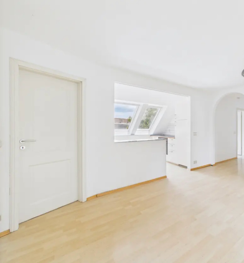 Moderne neu renovierte 3-Zimmer-Dachgeschoßwohnung in Waiblingen