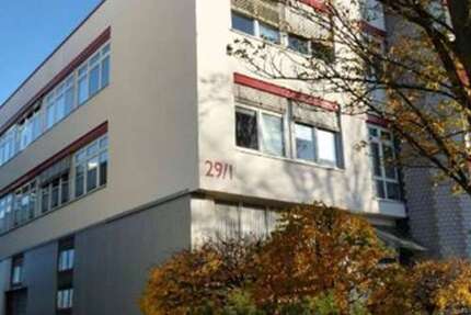 Halle in Sindelfingen 11.000 € 926 m² zimmer