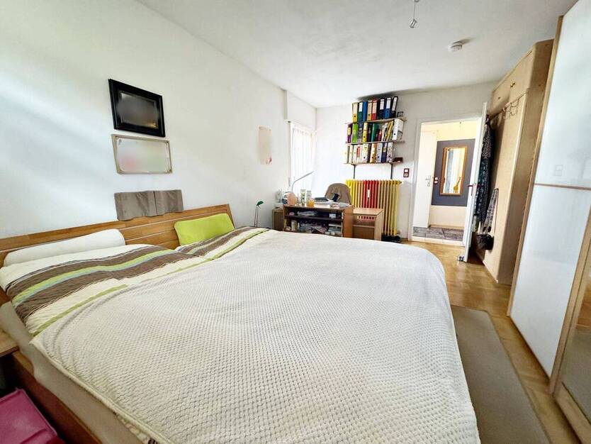 Familienfreundlich & einladend: 4,5 Zimmer mit Balkon und Garage