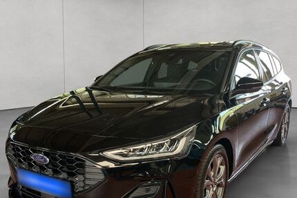 Ford Focus 29.492 km 21.490 &euro; Esslingen 73730