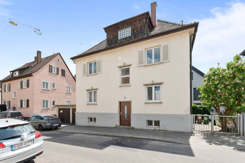 ++ Charmantes MFH in ruhiger Wohnlage für handwerklich Geschickte - komplett leer ++