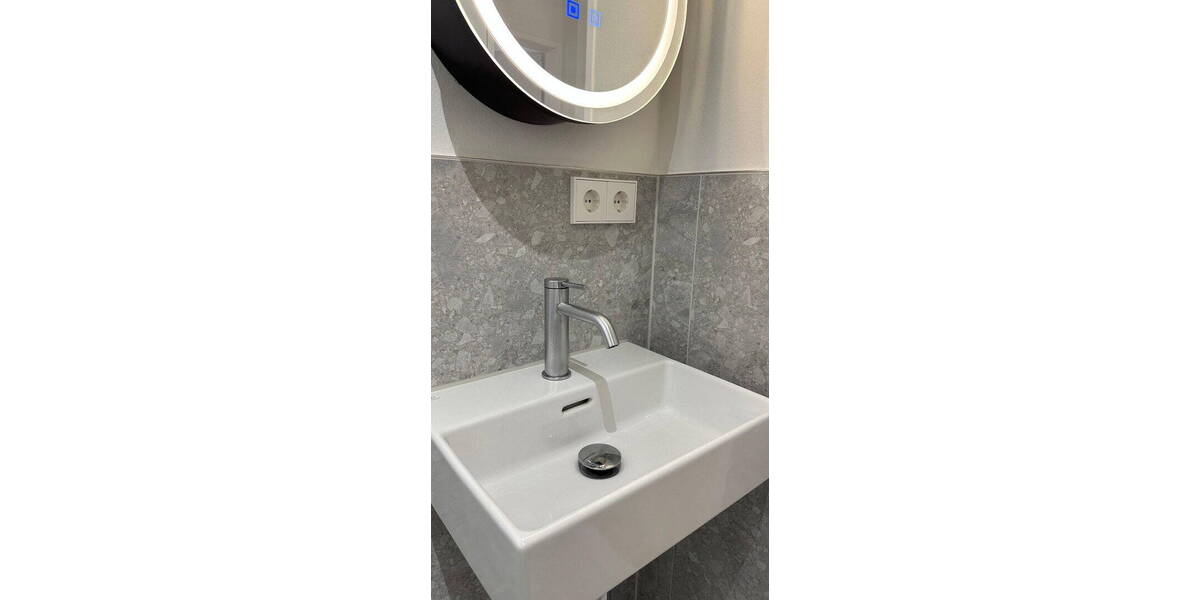 Etagenwohnung Stuttgart Nord - 2 Zimmer, 44 m&sup2;, 263.000&euro; | Angebot:26450869