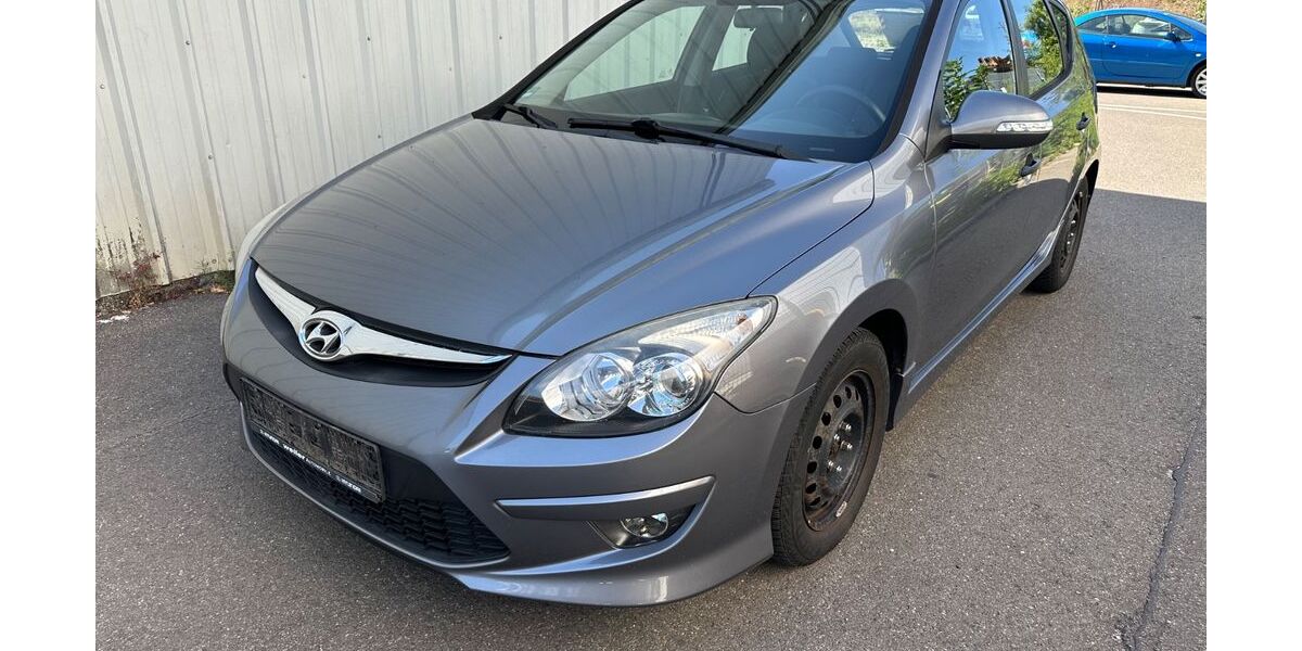 Hyundai i30 140.000 km 3.490 &euro; Böblingen 71034