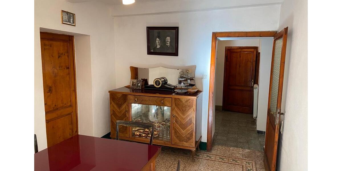 Reihenhaus Stuttgart Stuttgart-Nord - 6 Zimmer, 300 m&sup2;, 150.000&euro; | Angebot:25980863