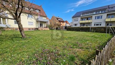 ATTRAKTIV TEILERSCHLOSSEN MIT 3 GARAGEN - Grundstück Korntal-Münchingen Münchingen | Angebot:27349153