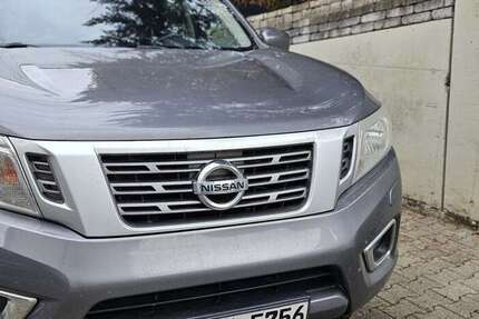 Nissan Navara 120.000 km 19.500 € Stuttgart 70376