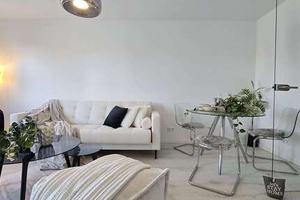 Zimmer Stuttgart Luginsland - 1 Zimmer, 1.150&euro; | Angebot:26097170