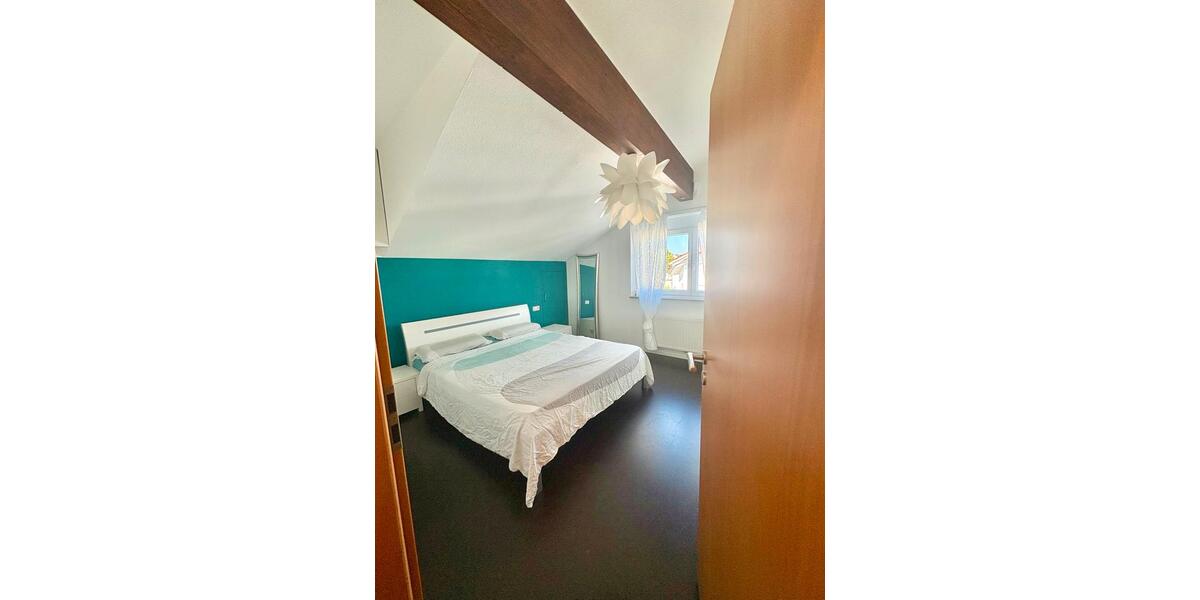 Dachgeschoßwohnung Marbach am Neckar - 5 Zimmer, 130 m&sup2;, 610.000&euro; | Angebot:27014478