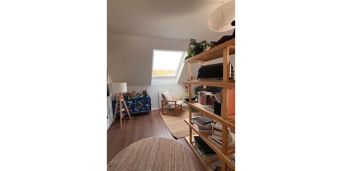 Dachgeschoßwohnung Stuttgart Stuttgart-Nord - 3 Zimmer, 45 m&sup2;, 1.510&euro; | Angebot:24878643
