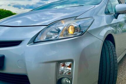 Toyota Prius 242.500 km 8.300 &euro; Friolzheim 71292