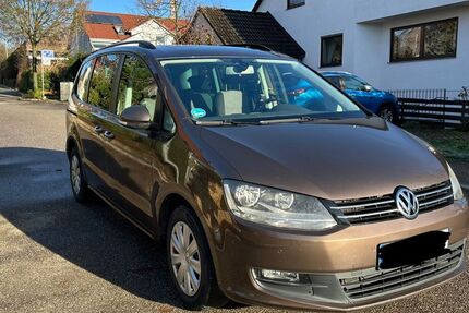 VW Sharan 215.000 km 9.400 € Ditzingen 71254