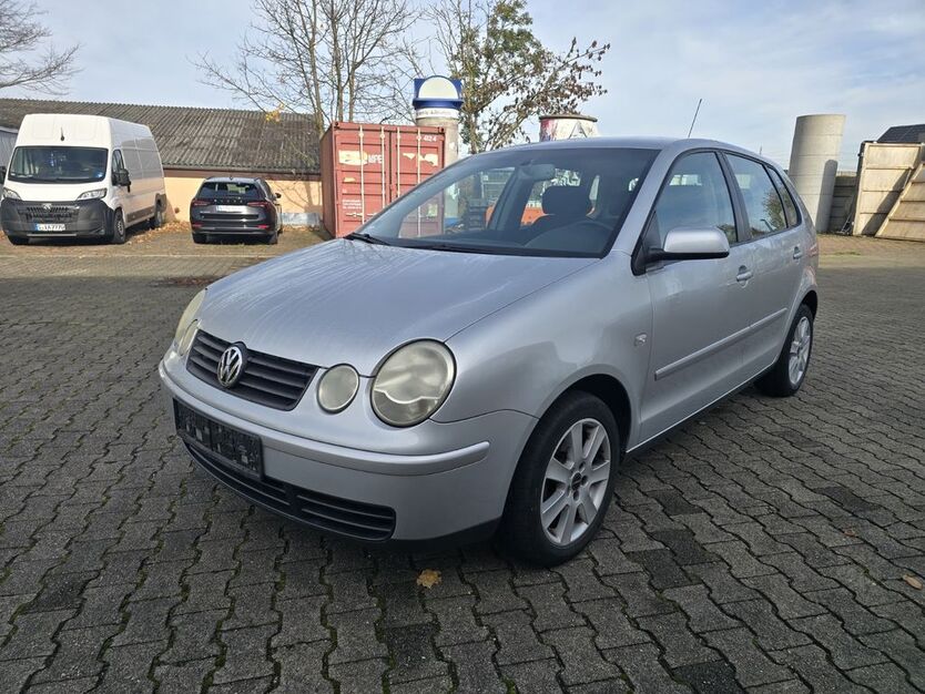 VW Polo 51.747 km 3.900 € Waiblingen Neustadt ( 15 km von Stuttgart ) 71336