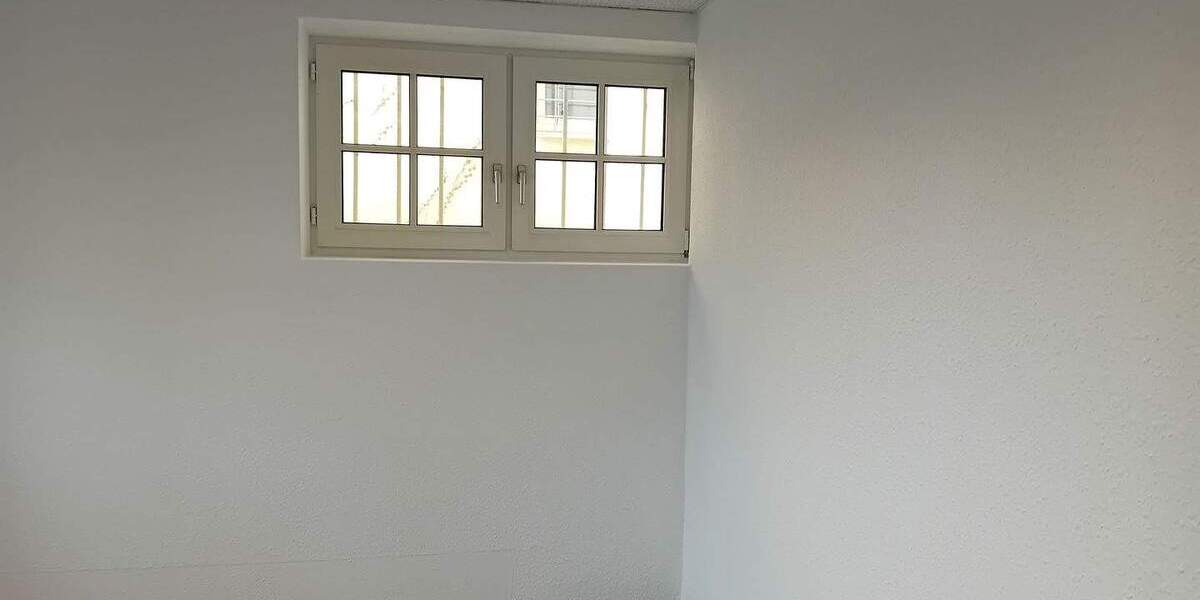 Gewerbeobjekt Schorndorf - 1 Zimmer, 40 m&sup2;, 340&euro; | Angebot:25674702